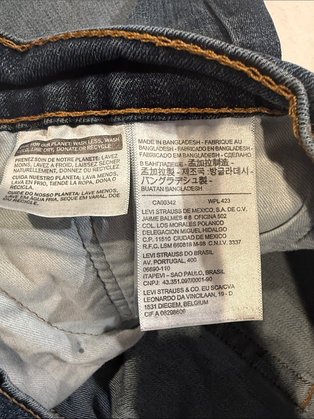 Levi's 511 Men's Straight Jeans in Dark Washed Blue - Picture 4 of 4
